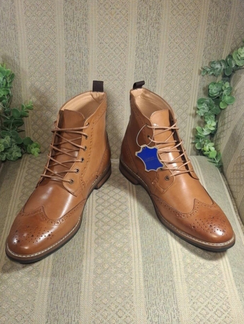 NWT Milano Patina Collection TanLeather Brogue Wingtip Boots
